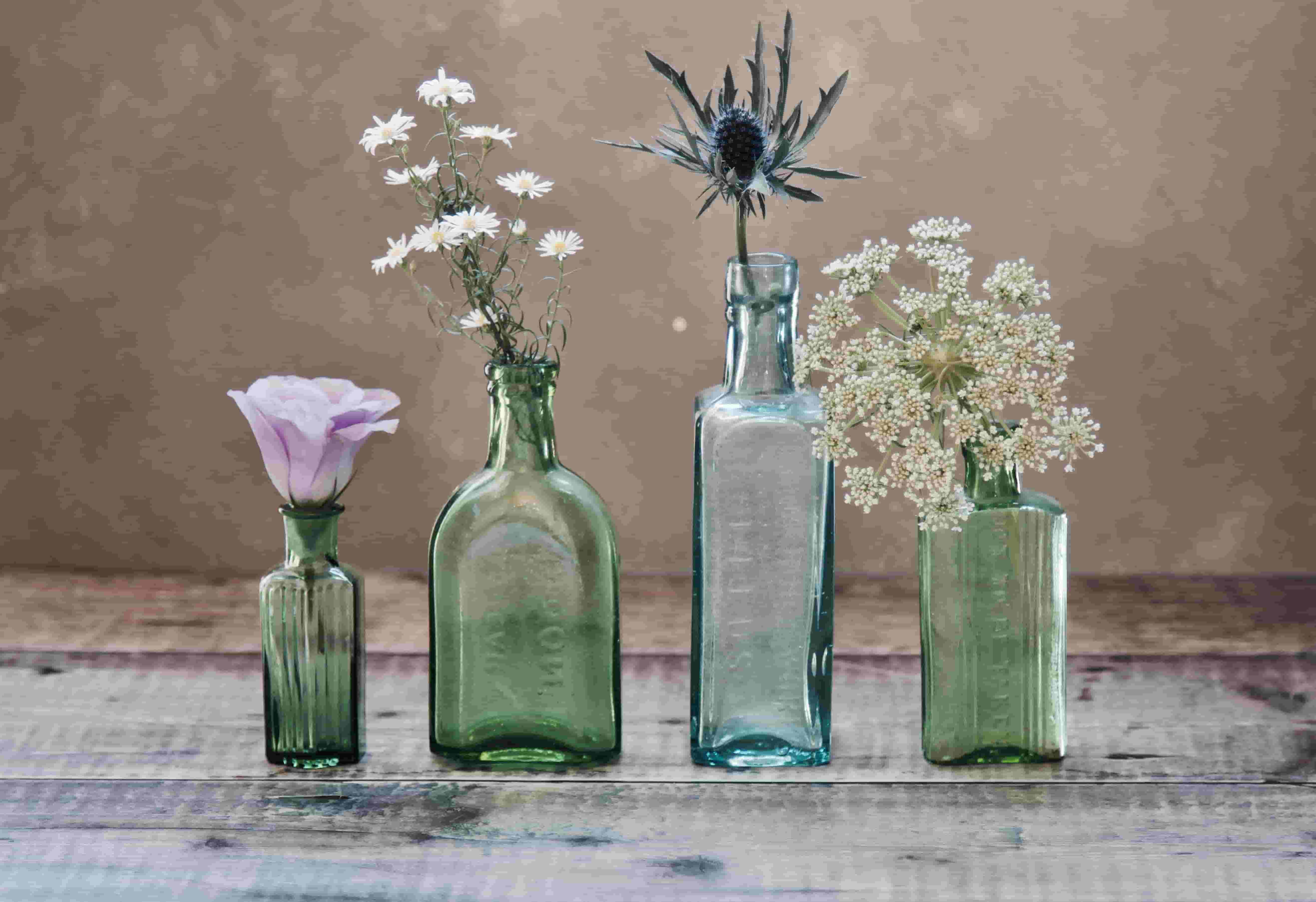 Beautiful vase from empty bottles